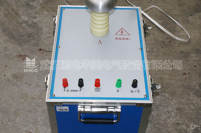 標準電壓互感器