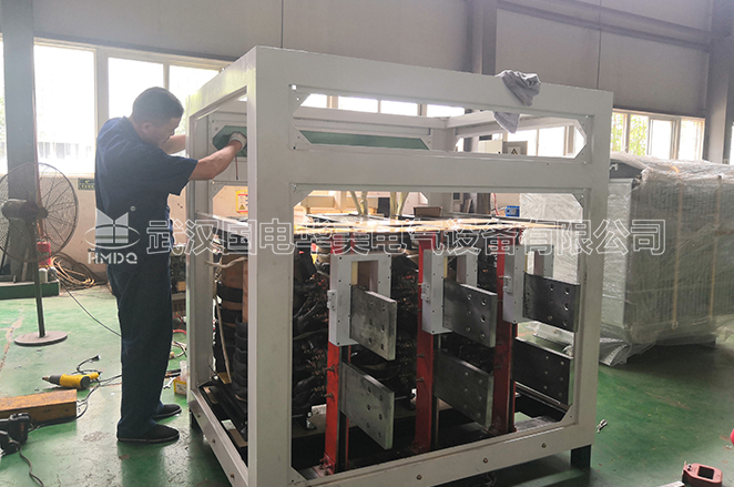 7000A大電流發(fā)生器
