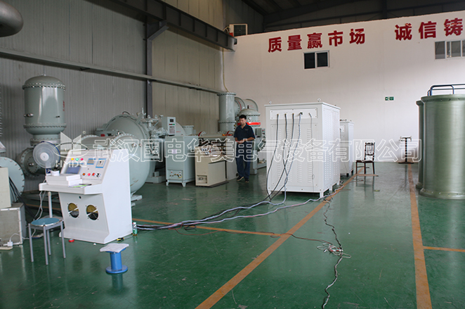 7000A大電流發(fā)生器